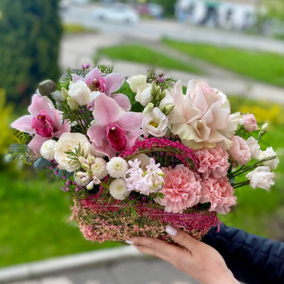 Корзина "Весенний аромат"